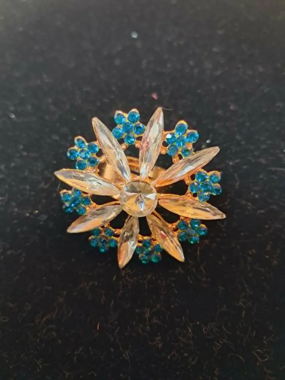 Vintage Gold Tone Floral Star Adjustable Rhinestone Ring